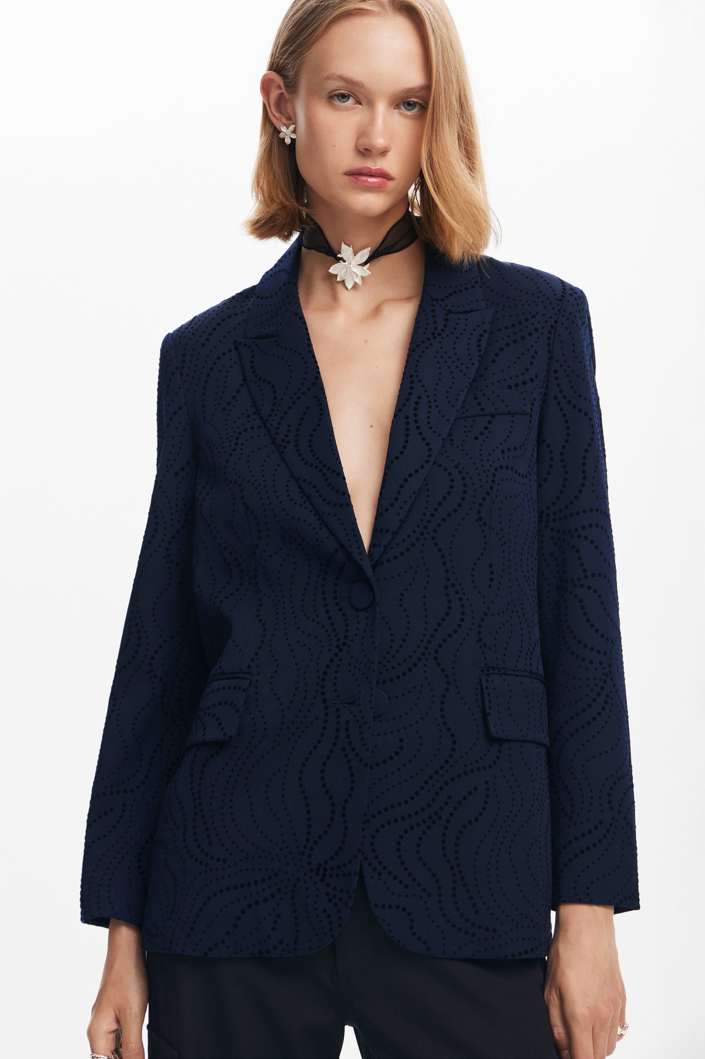 Embroidered Floral Blazer