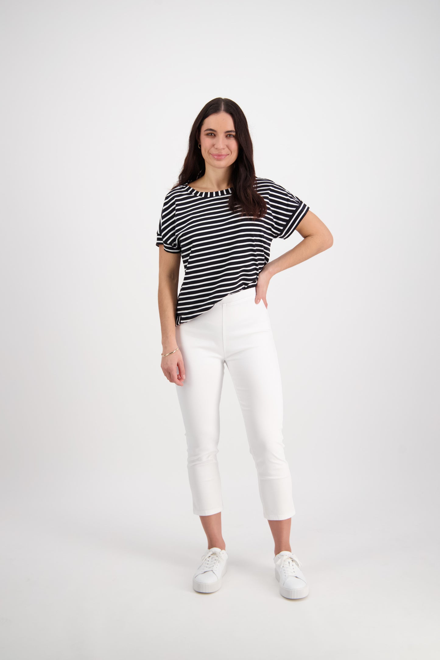 White Skinny Leg 7/8 Length Pull On