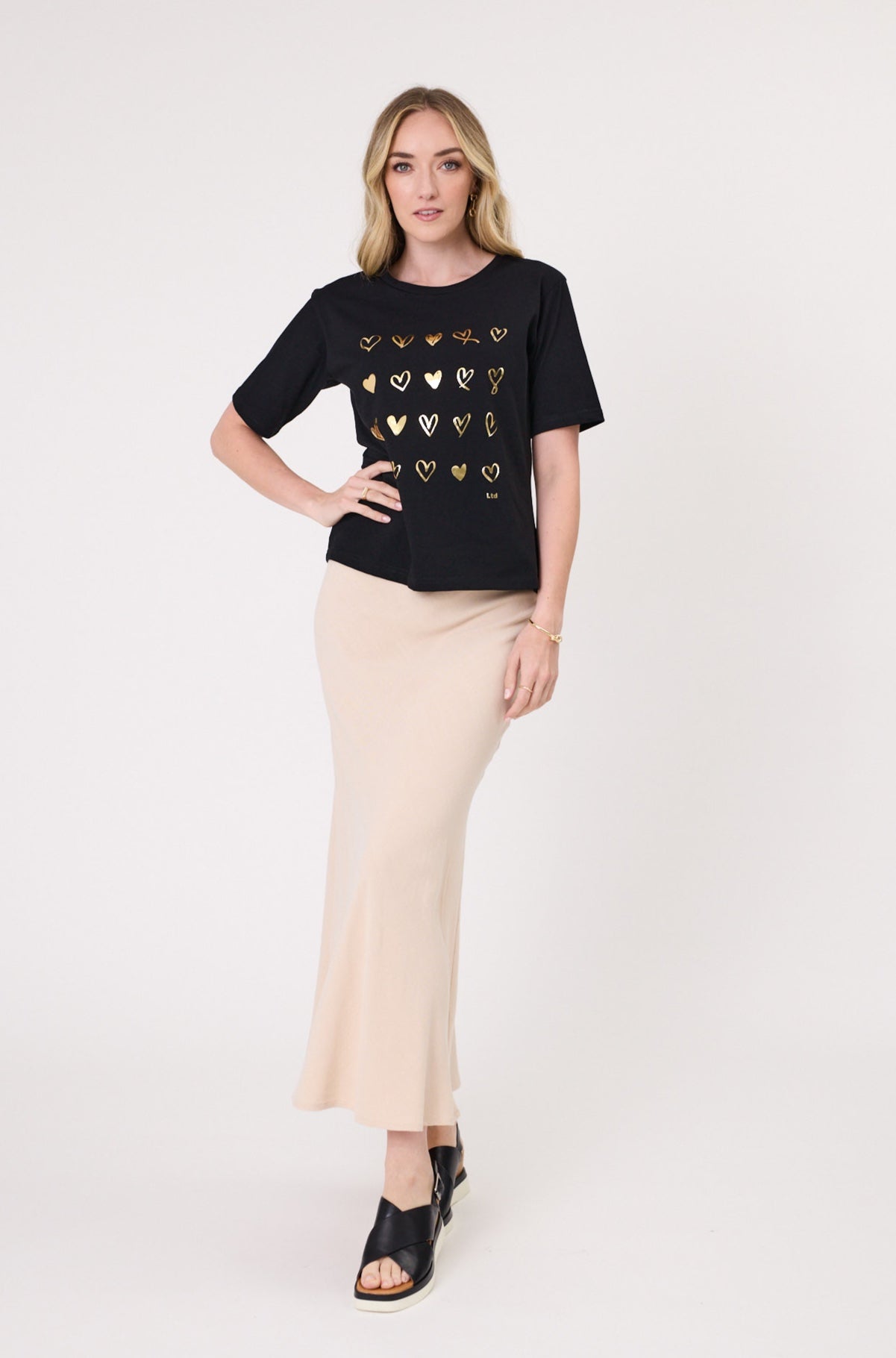 Carina Tee