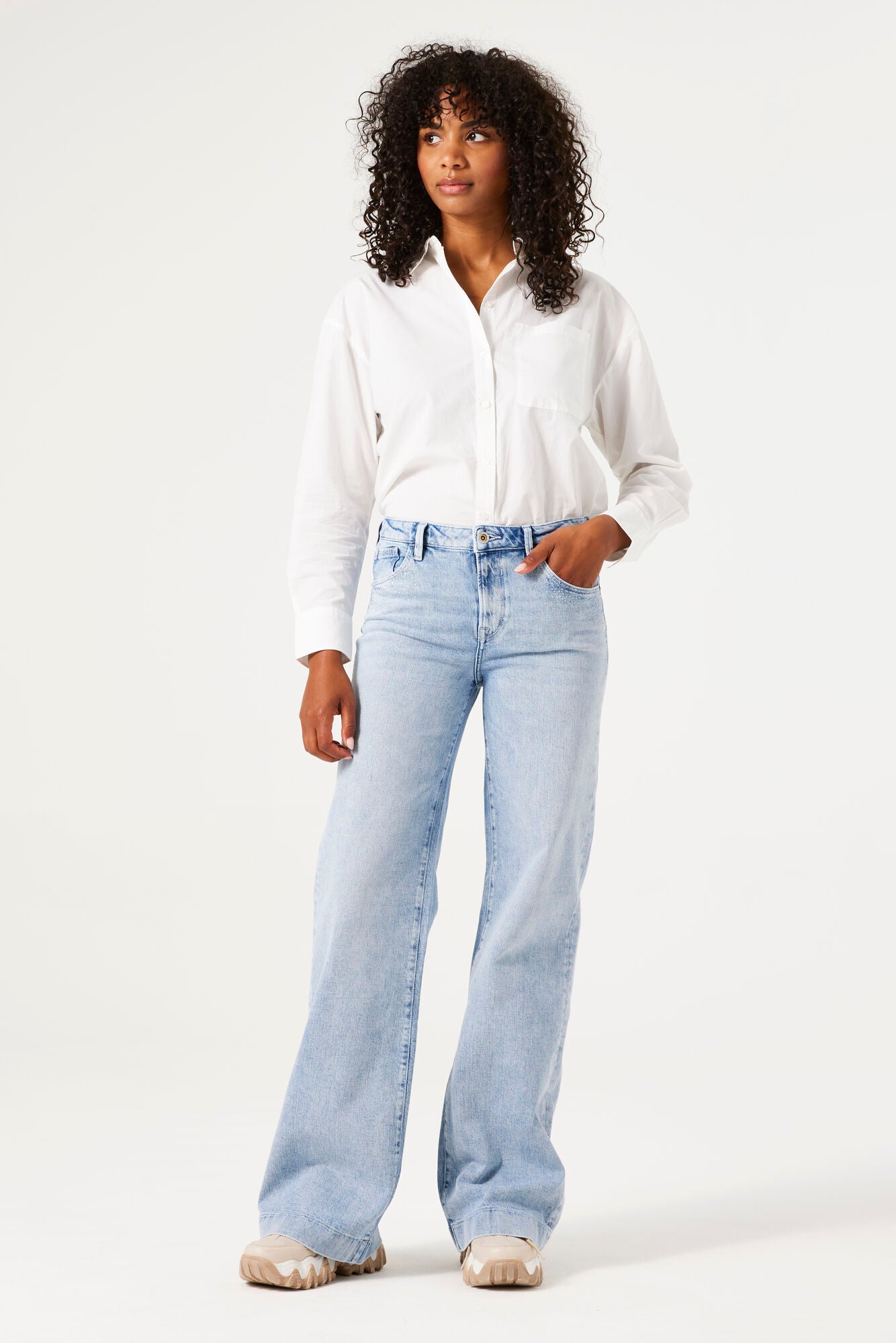 Celia 249 Wide Jeans - Light Used