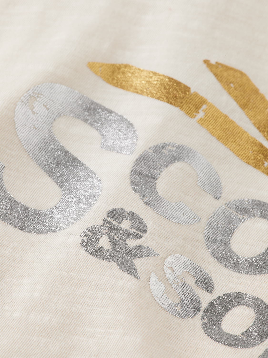 U-Neck Slub Foil Artwork T-Shirt