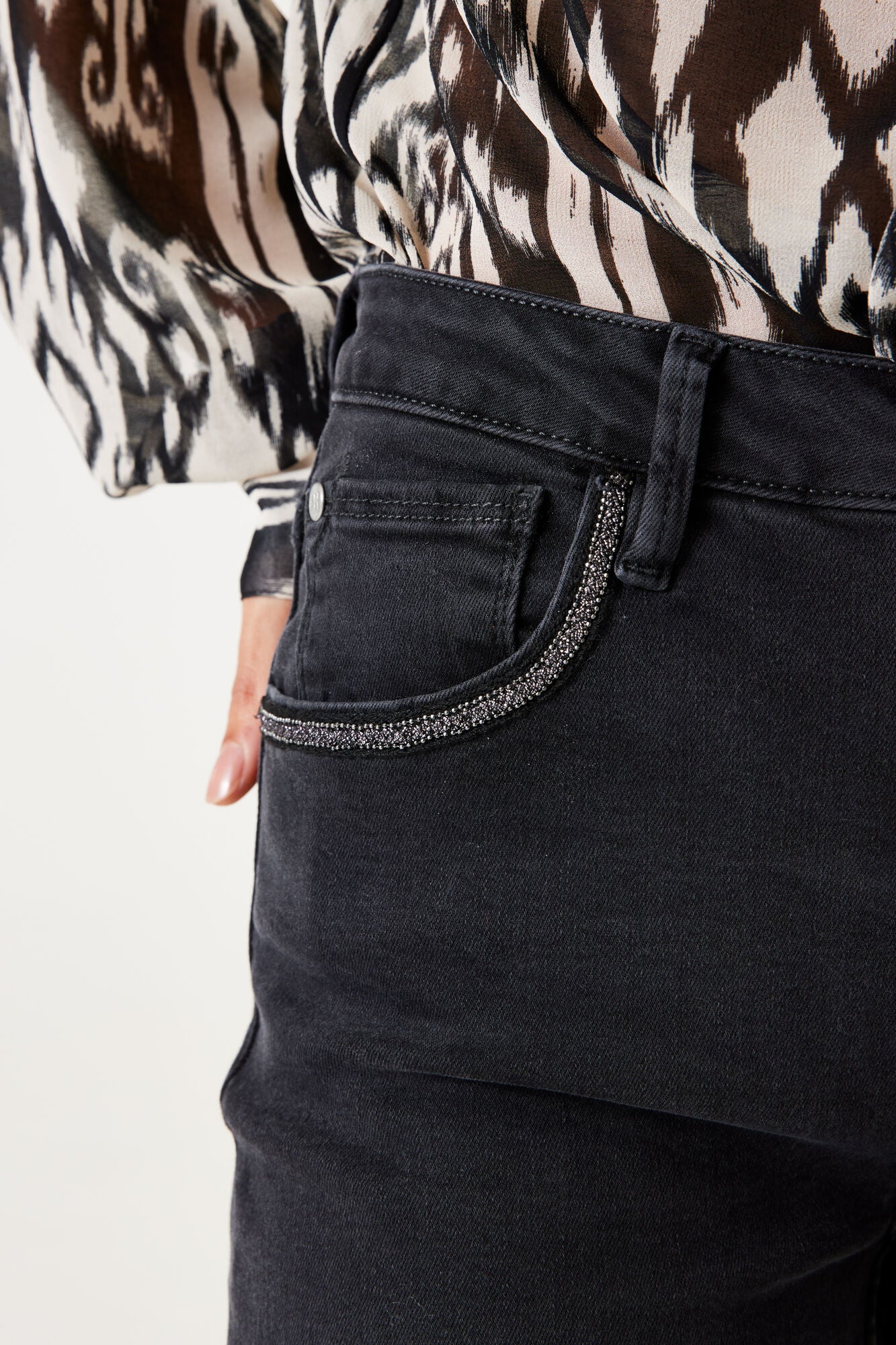 Celia Straight Jeans - Dark Used