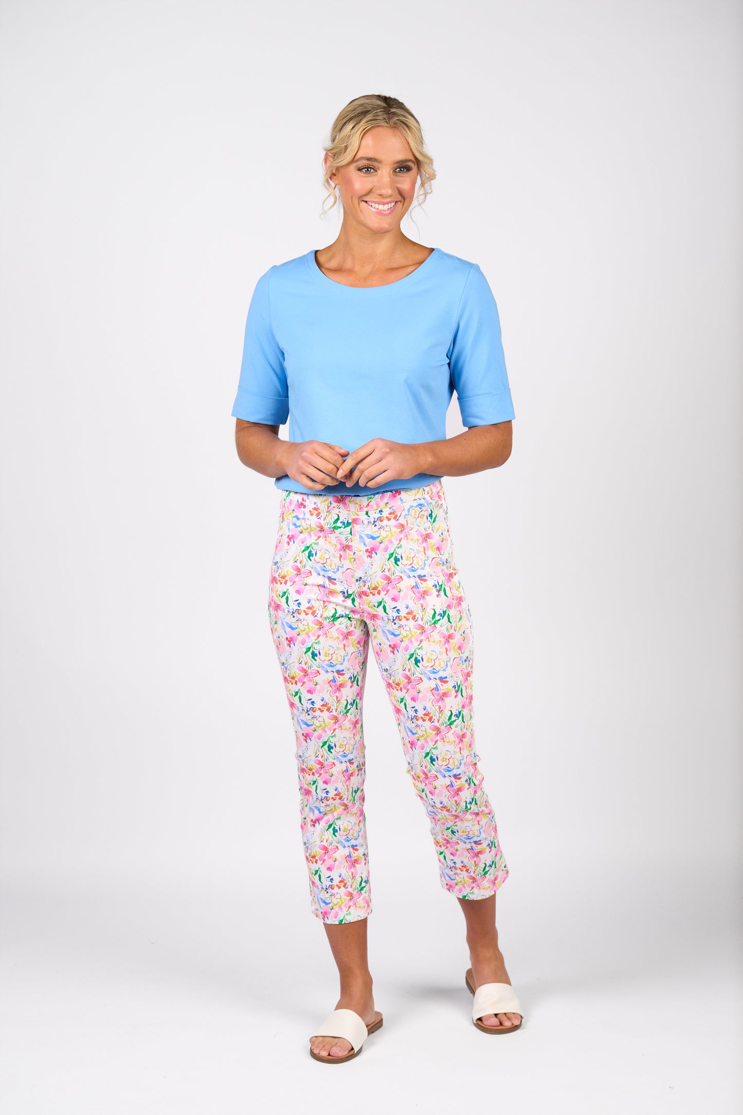 Porto Printed Slim Leg 7/8 Length Lightweight Pull-On
