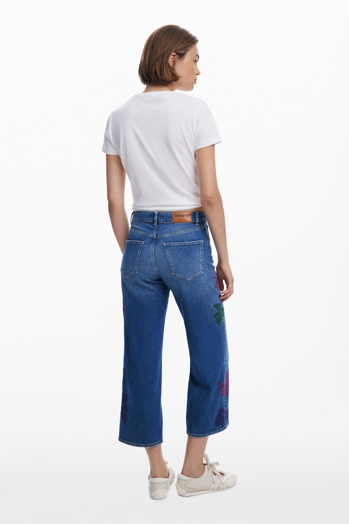 Embroidered Culotte Jean