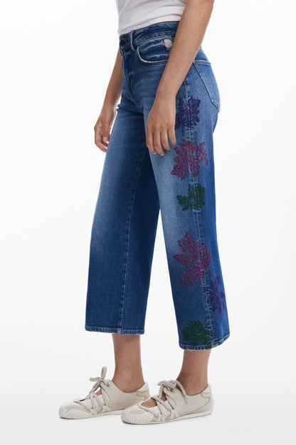 Embroidered Culotte Jean