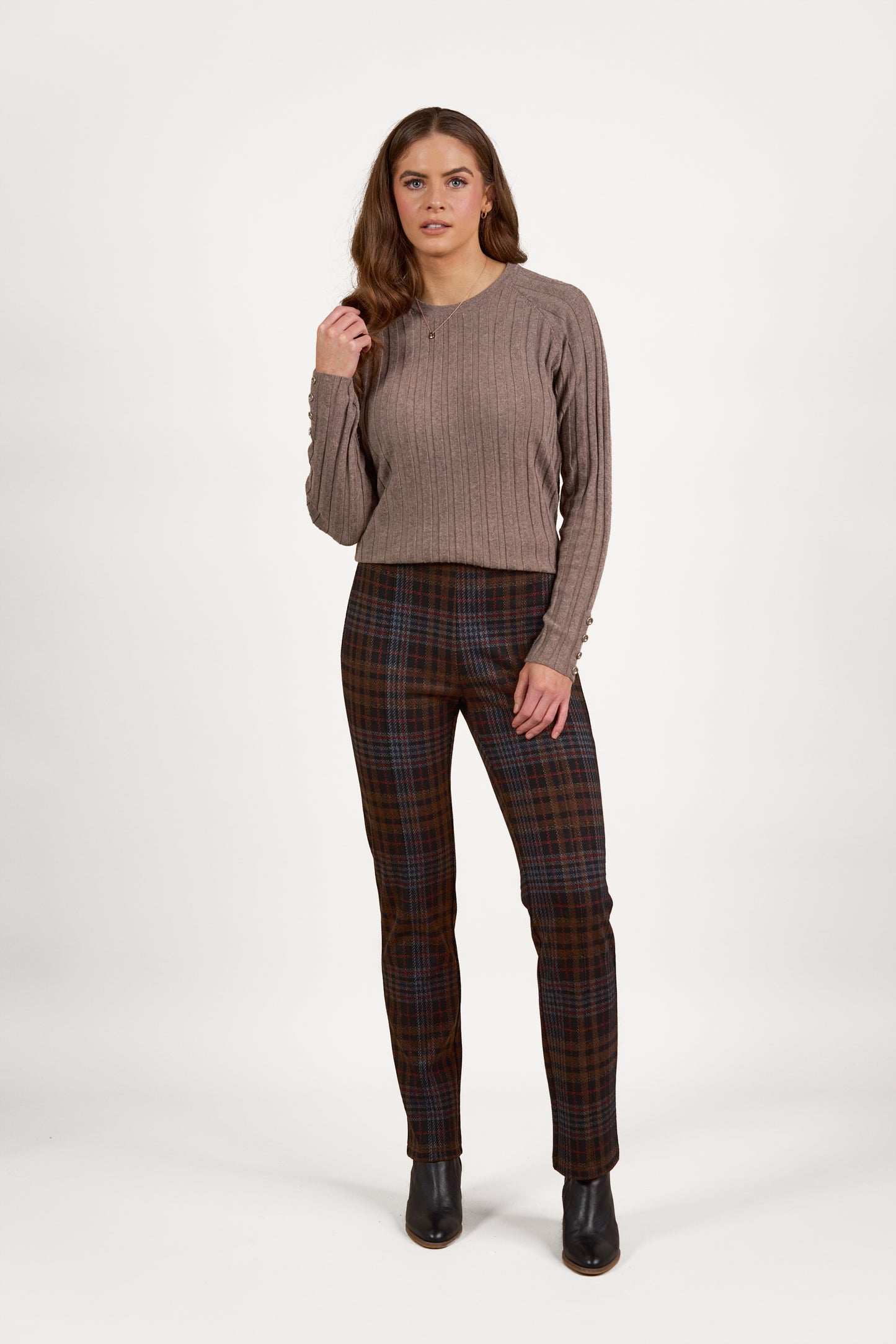 Soho Slim Leg Pull On Pant