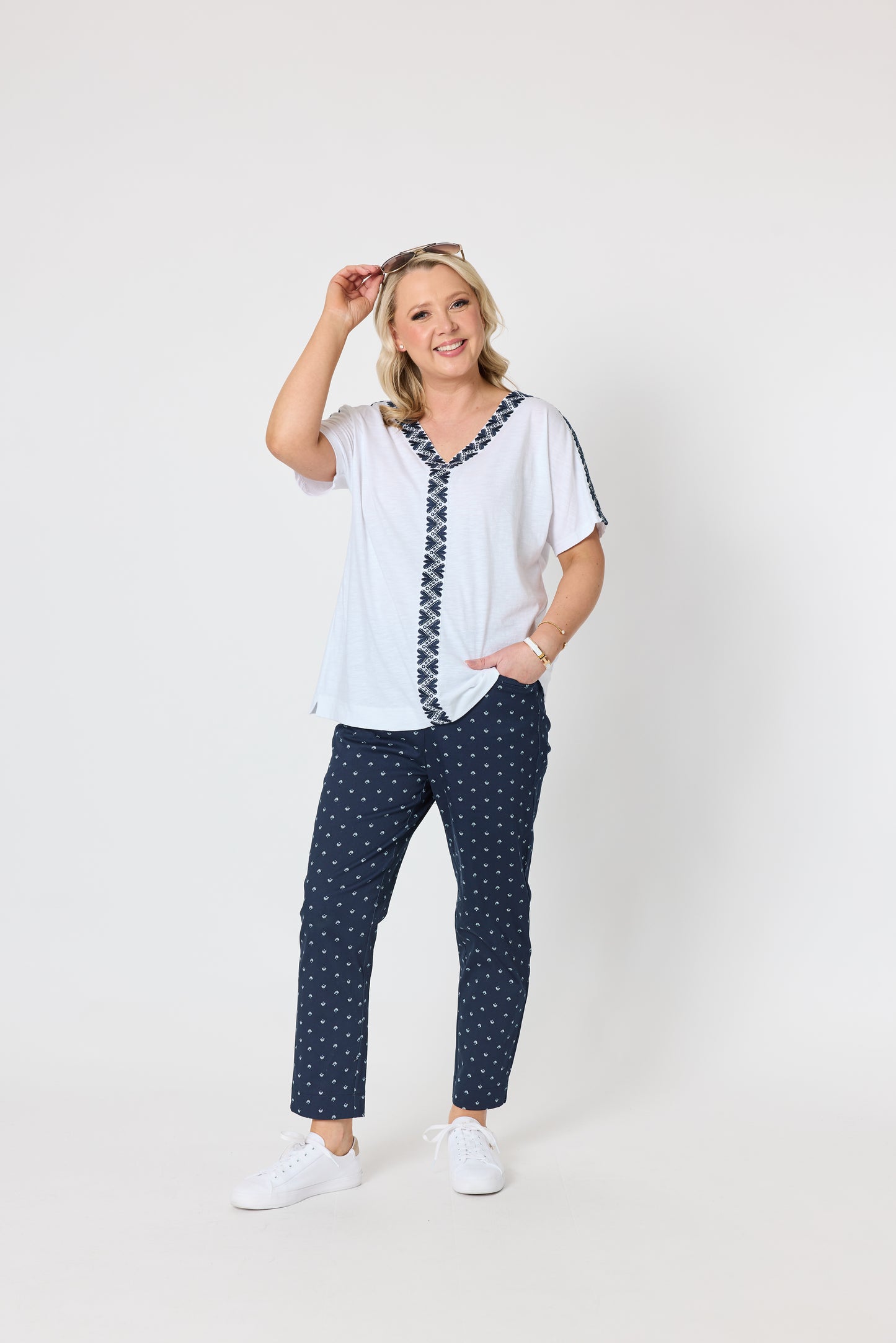 Tropez Slim Leg Print Pant - Navy/White