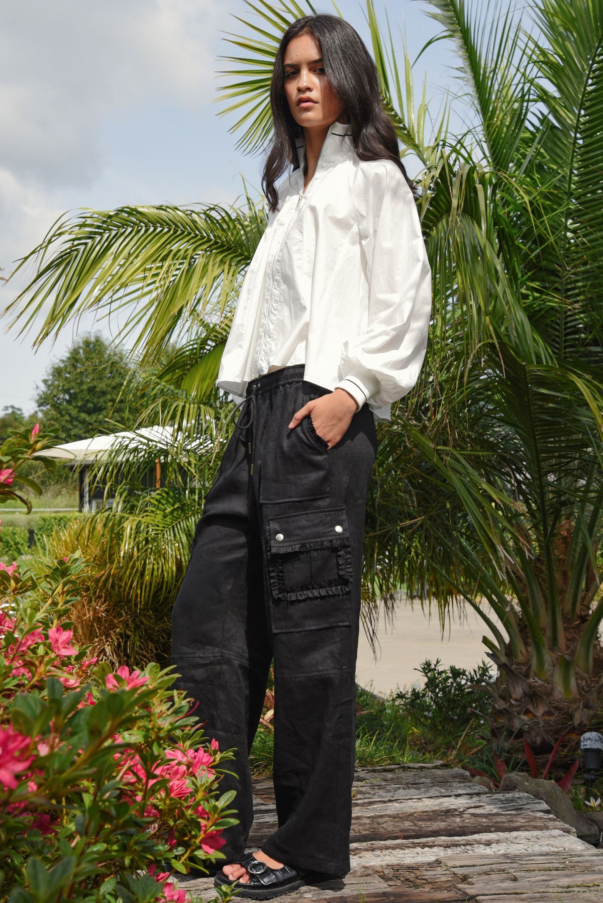 Linen On The Edge Trouser
