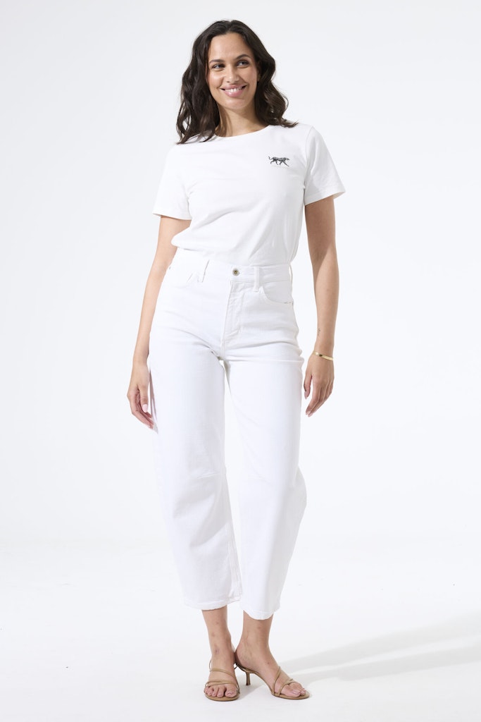 Chyla 282 Barrel Leg Jean - White