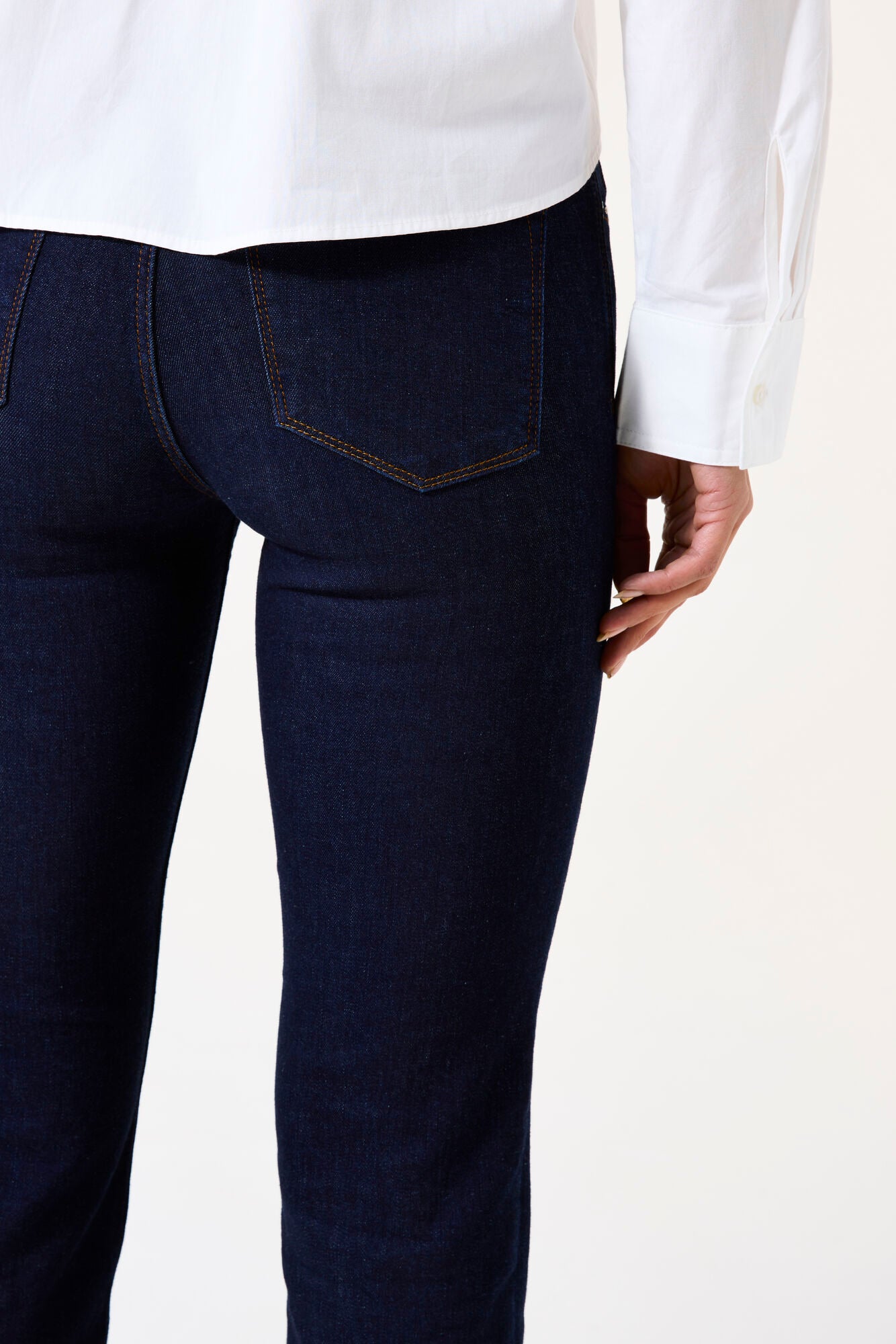 Celia 248 Straight Jeans - Rinsed