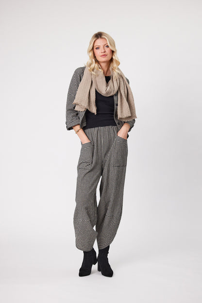 Lenore Pant