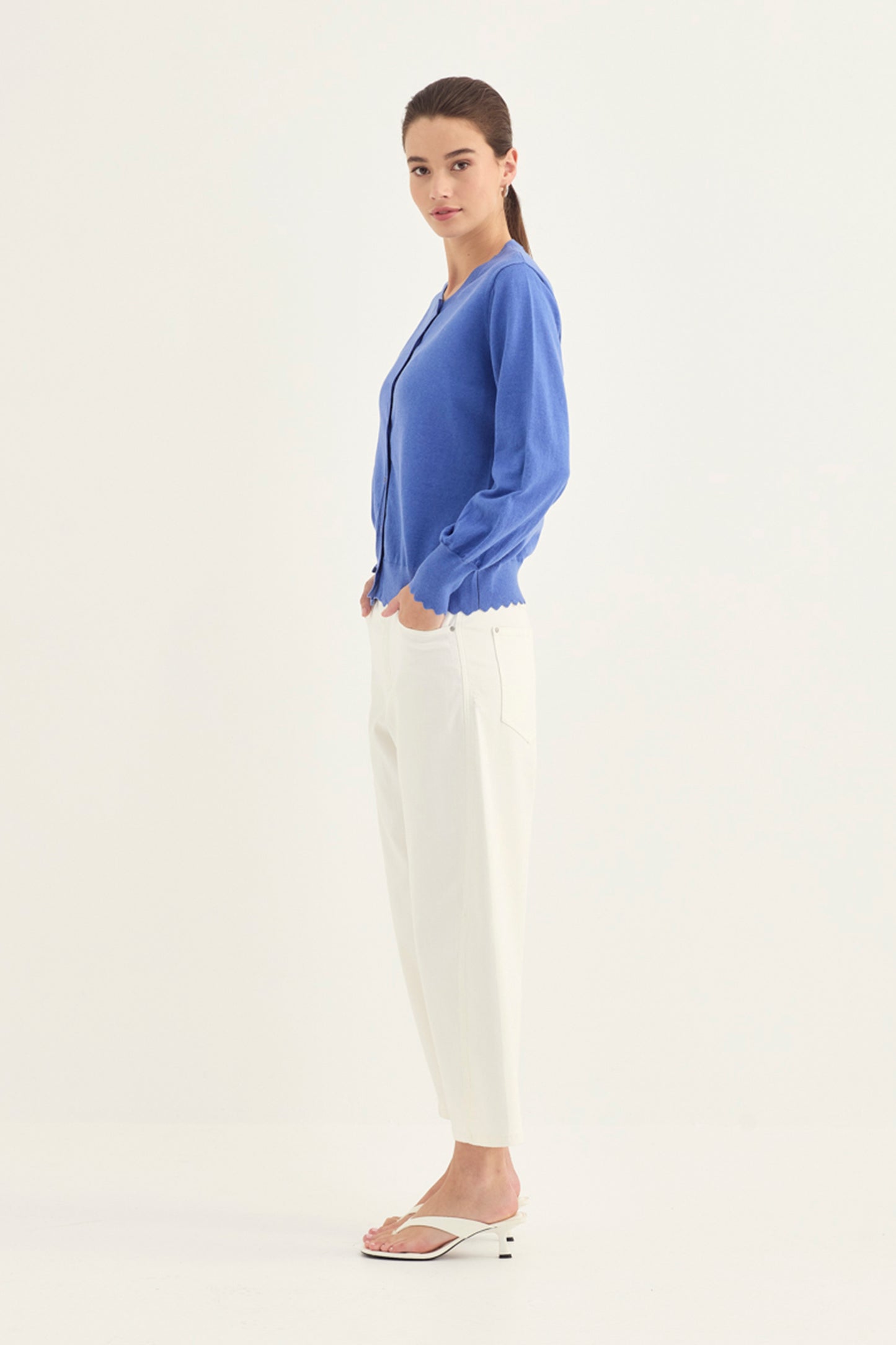 Sass Cardi