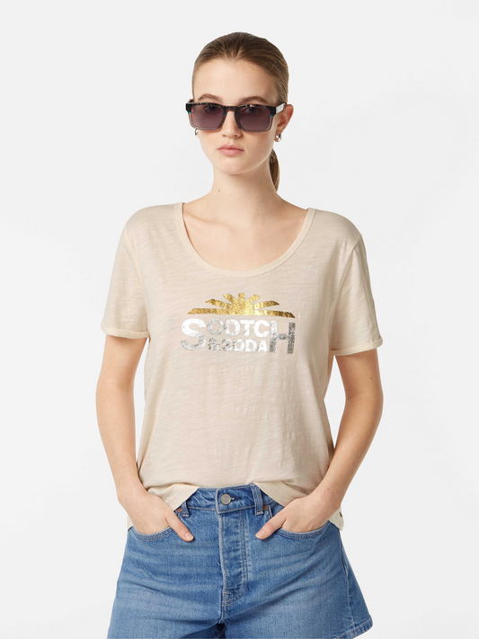 U-Neck Slub Foil Artwork T-Shirt