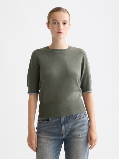 Scollop Hem Knit Top