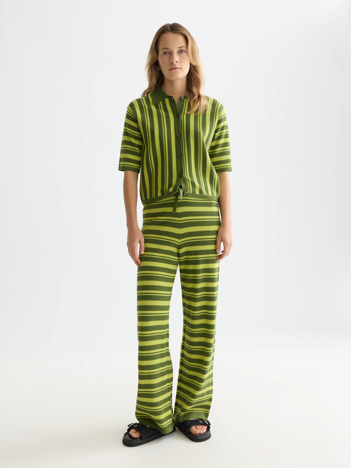Textured Vertical Stripe Knitted Top