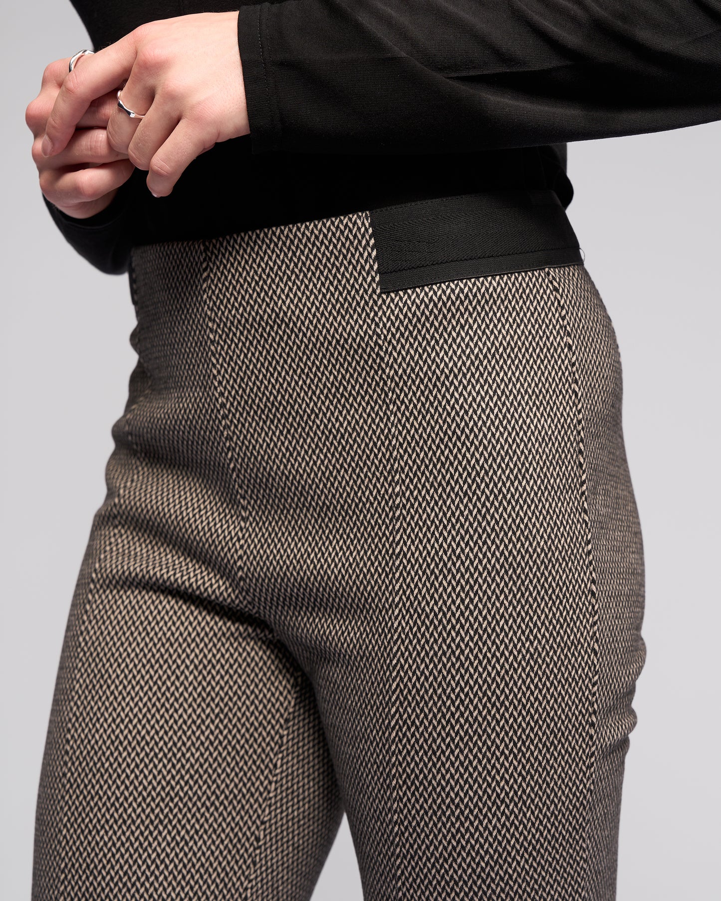 Knox Everest Knit Pull On Slim Pant