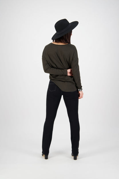 Slim Leg Black Jean